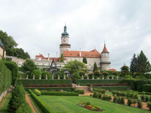 Certovka Peklo Hotel Nachod Bagian luar foto