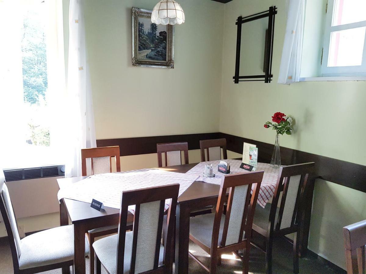Certovka Peklo Hotel Nachod Bagian luar foto
